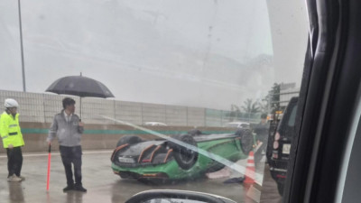 어제자 10억짜리 람보르기니 전복사고